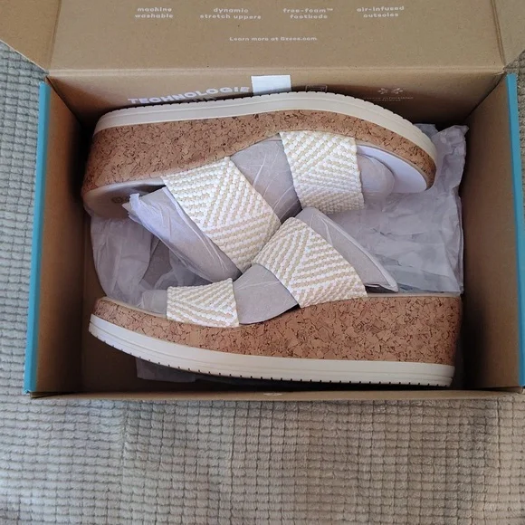 New BZEES Resort Wht/Nat Fabric Wedge Sandals Size 7.5 M With Box - Picture 9 of 16